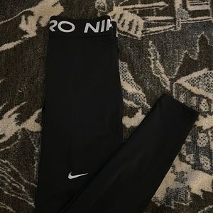 Nike Pro Leggings